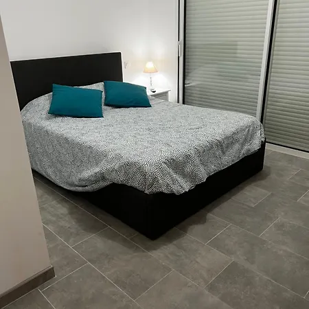 T2 Neuf U Scalu Apartment