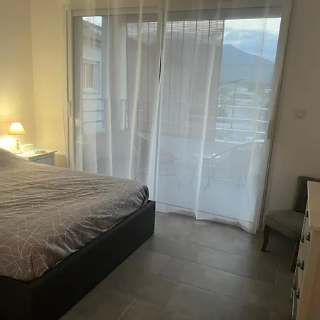 Apartment T2 Neuf U Scalu